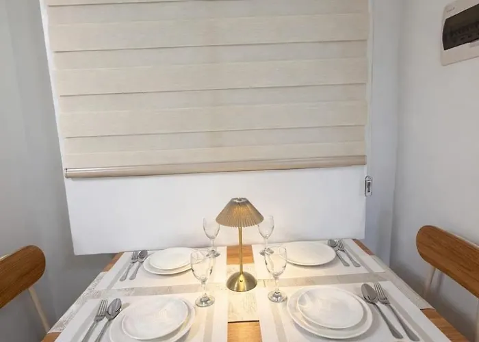 Haus Of Twin- Cozy 2br Condo, 4beds Near Airport Apartment Lapu-Lapu City